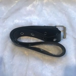 dolls kill grommet belt (black eyelet belt)